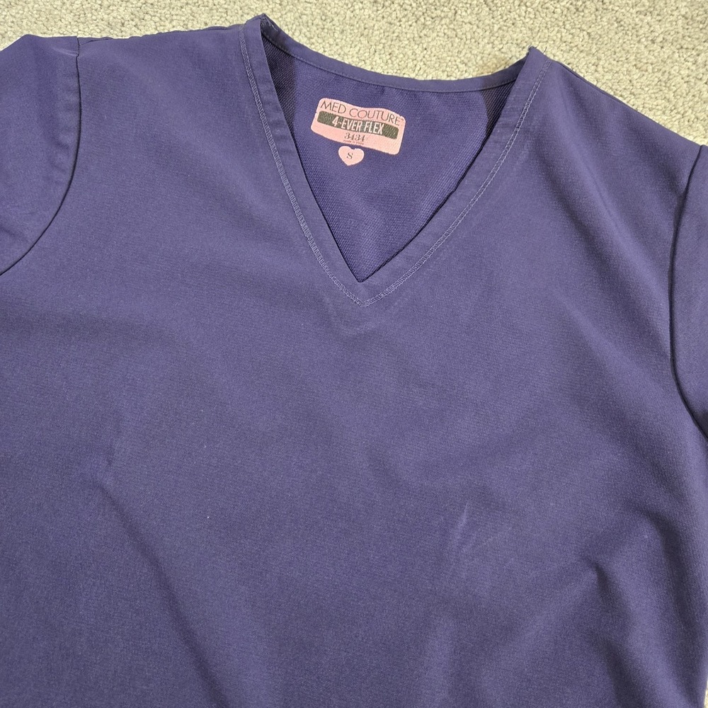 Medcouture Scrub Top Womens Small Plum Pockets Medical Caregiver Nurse Tech‎
